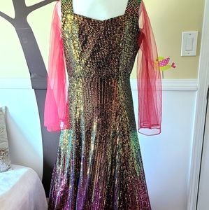 New irridescent sequins Wine colored Evening wear formal dress gown